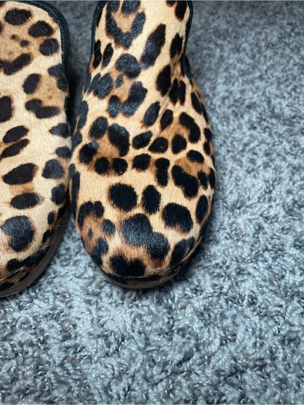 J Crew Leopard Print Calf Hair Wood Clog Leather Slip On Studded Mules Sz 8.5